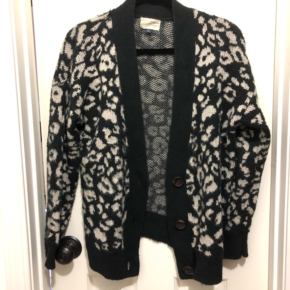 Black & tan cheetah print cardigan